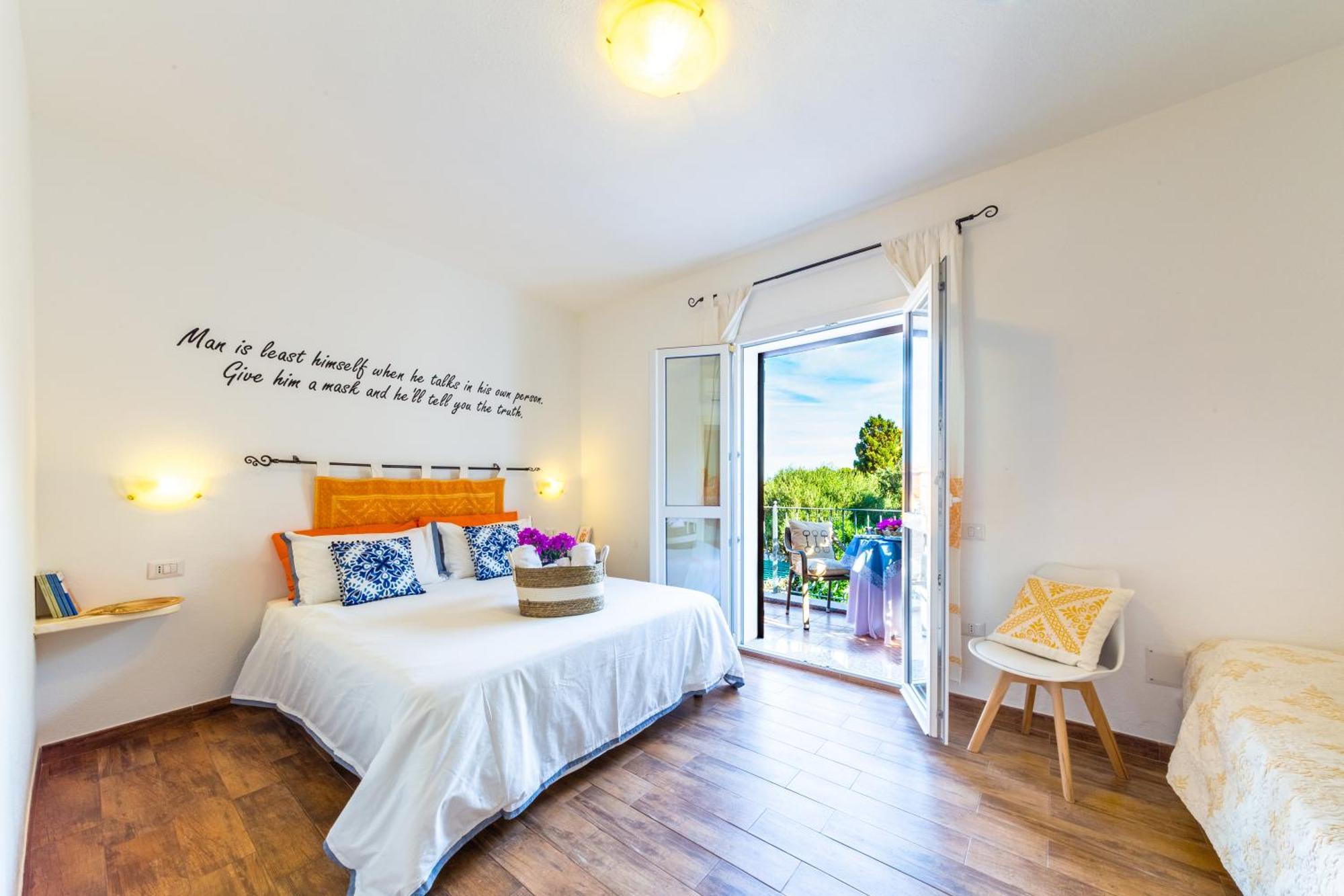Le Maschere B&B Santa Teresa Gallura Kültér fotó